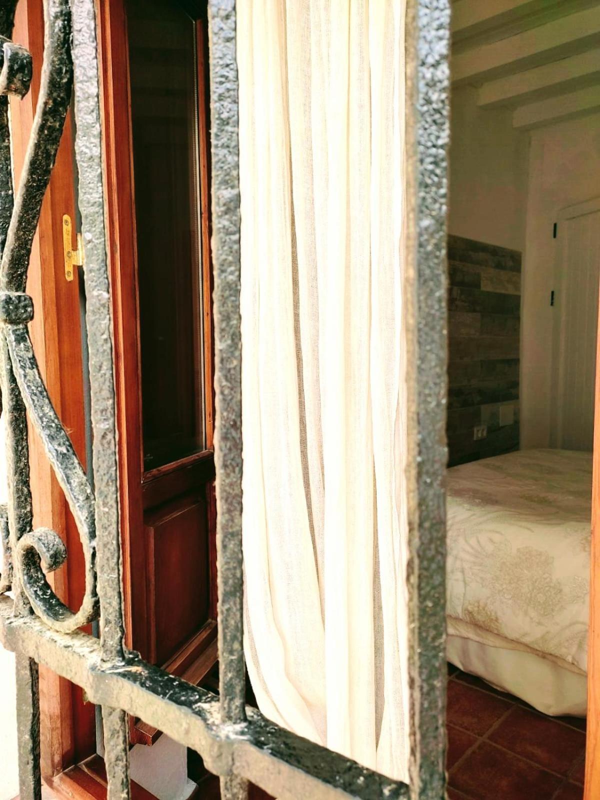 Carola Guesthouse طريفة المظهر الخارجي الصورة